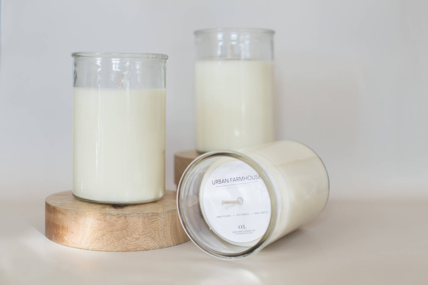 Old Line Candle Co - Classic Candle: 20oz Sweet Vanilla Rouge