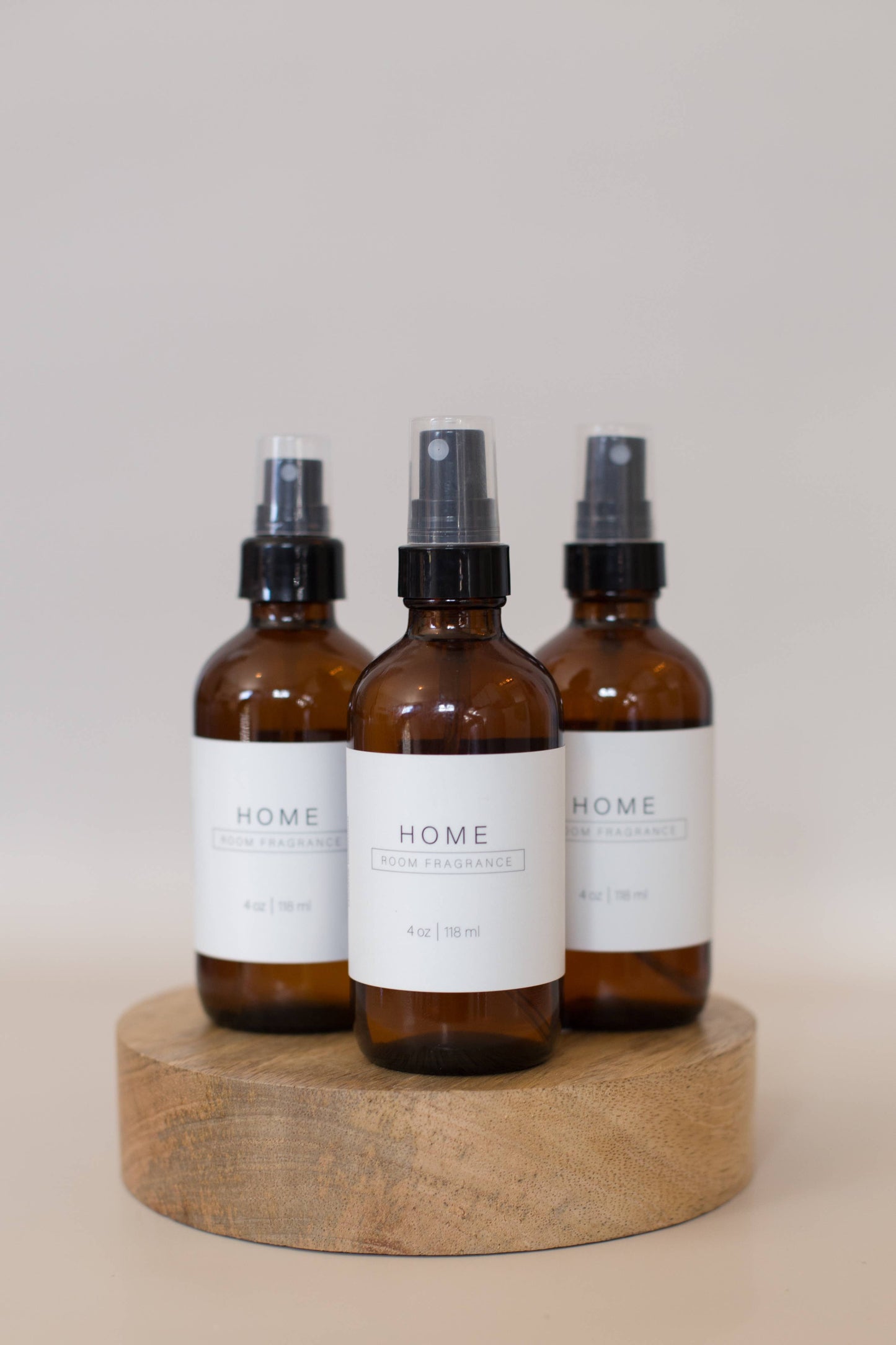 Old Line Candle Co - Room Fragrance: Sweet Vanilla Rouge 4oz